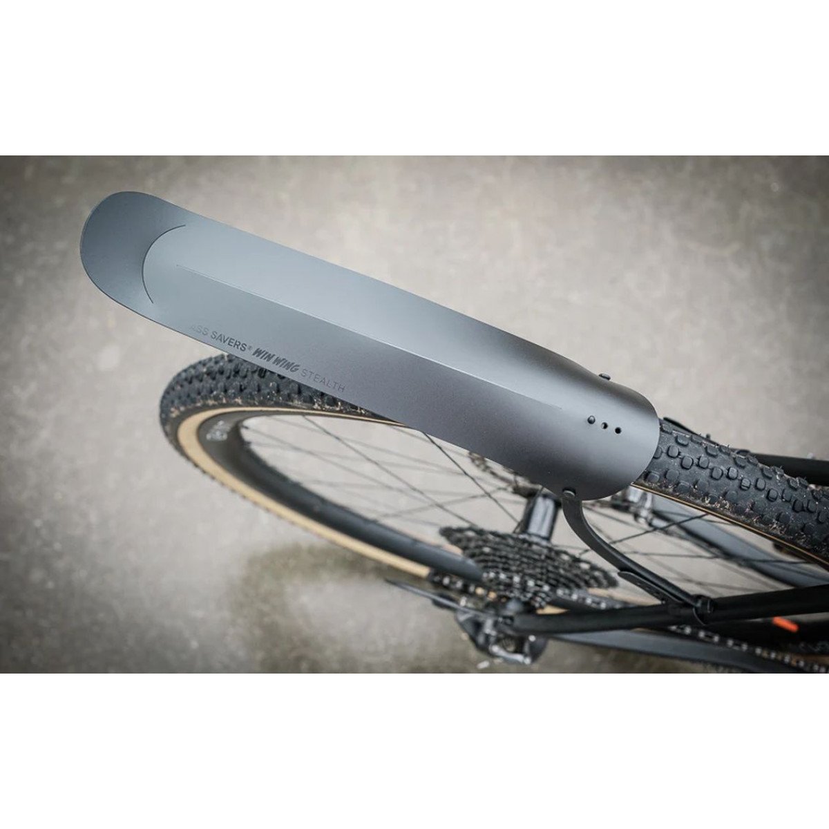 Ass Savers Win Wing 2 Gravel Stealth purvasaugis galinis