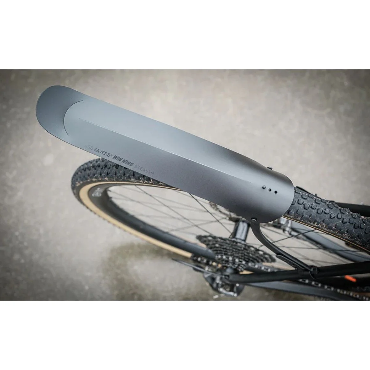 Ass Savers Win Wing 2 Gravel Stealth purvasaugis galinis