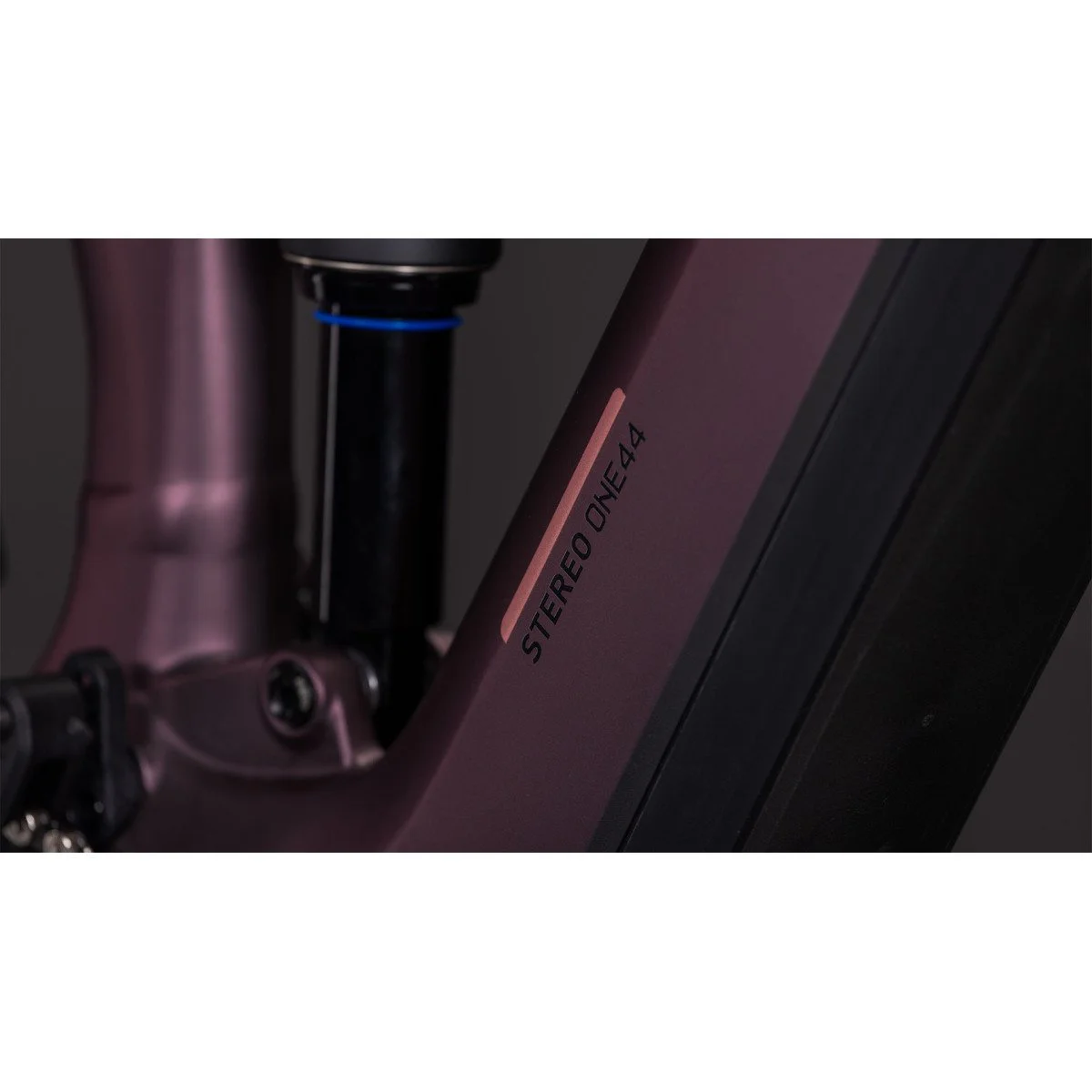 Cube Stereo Hybrid ONE44 Pro 800 29 shiftblush'n'raisin 2026 elektrinis dviratis