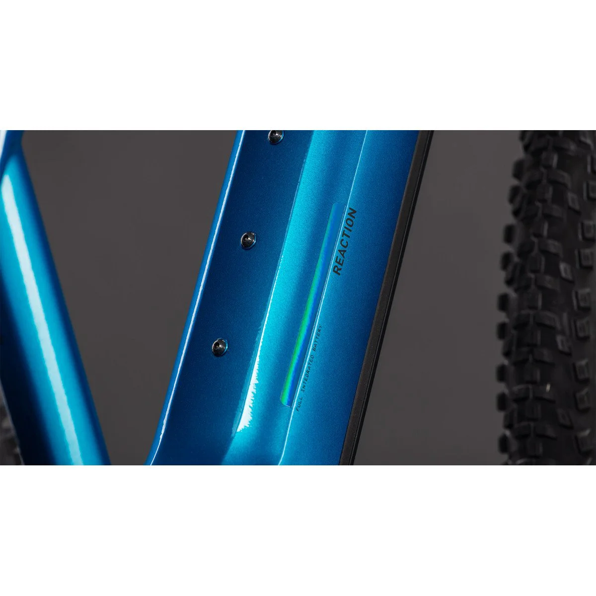 Cube Reaction Hybrid Performance 600 29 electricblue'n'dazzle 2026 elektrinis dviratis