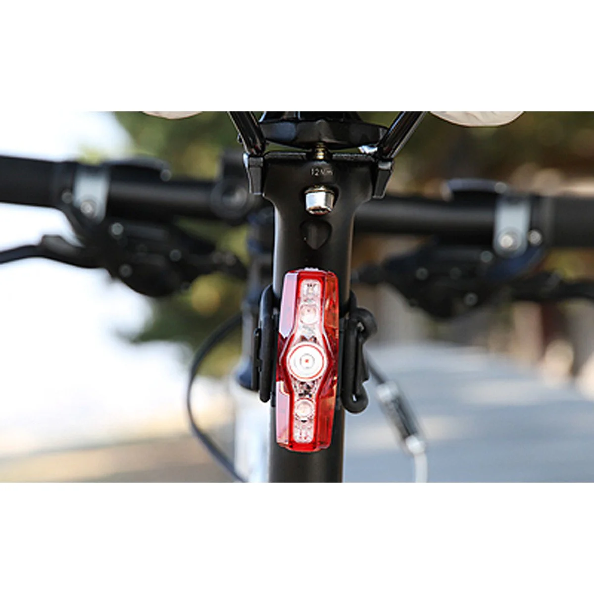 Žibintas galinis Cat Eye ViZ150