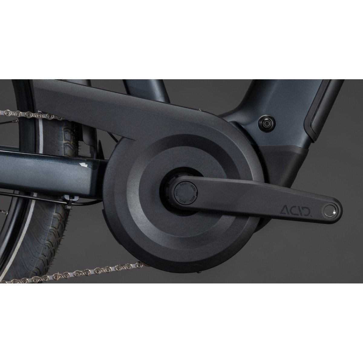Cube Touring Hybrid ONE 600 coal'n'chrome 2026 elektrinis dviratis