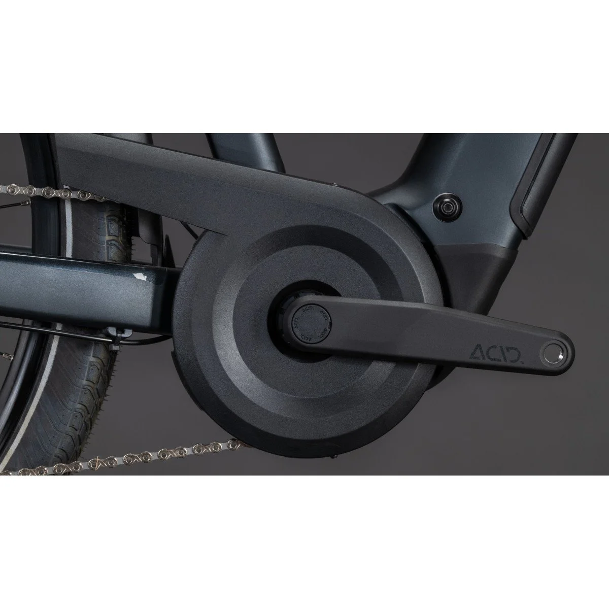 Cube Touring Hybrid ONE 600 coal'n'chrome 2026 elektrinis dviratis