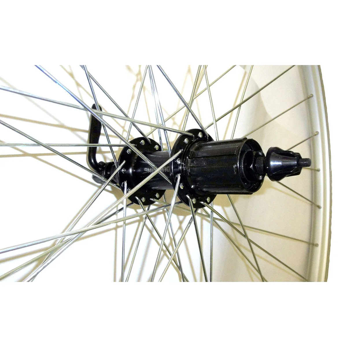 Galinis ratas 28" Shining CT-46 QR FH