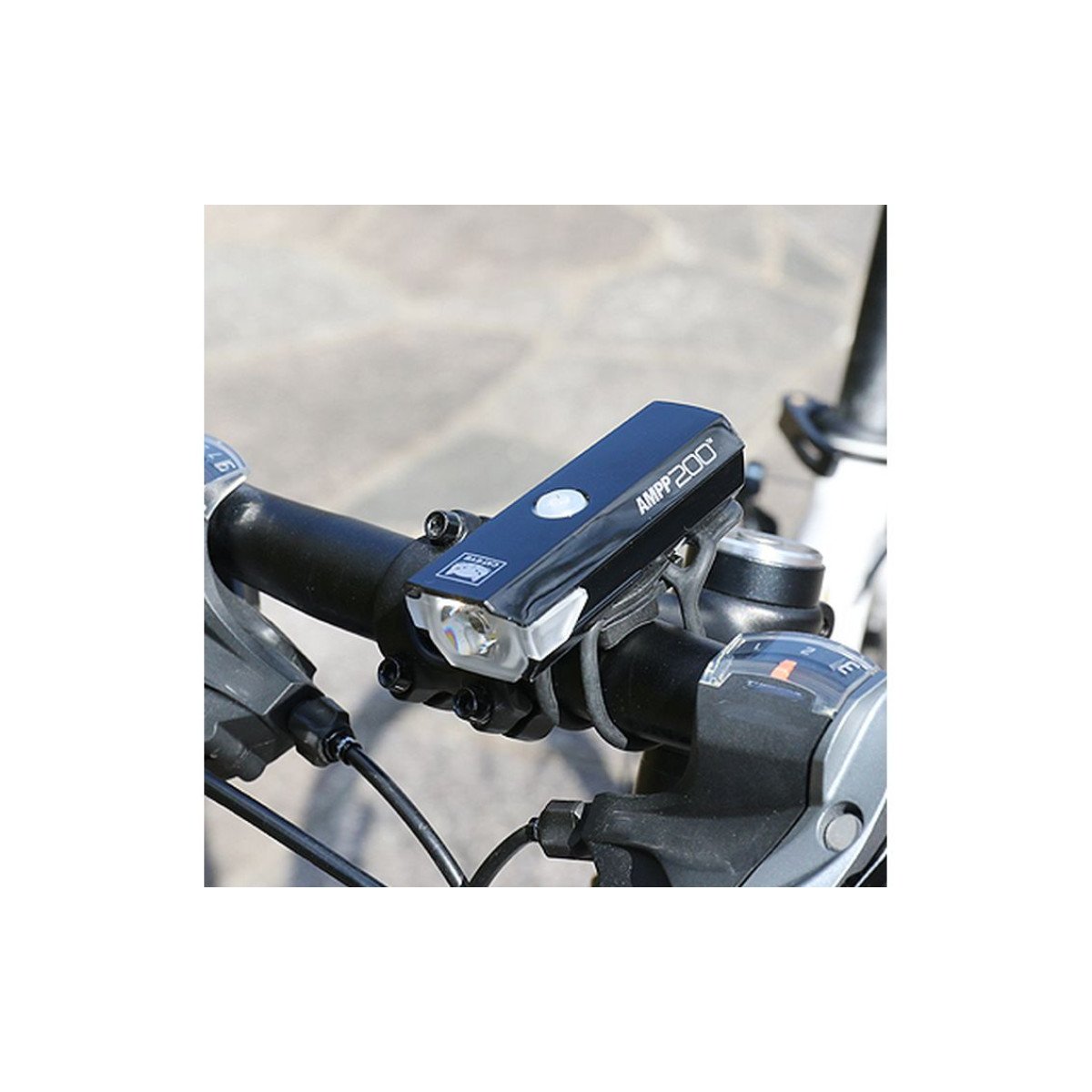 Cat Eye AMPP200 žibintas priekinis | USB-C jungtis