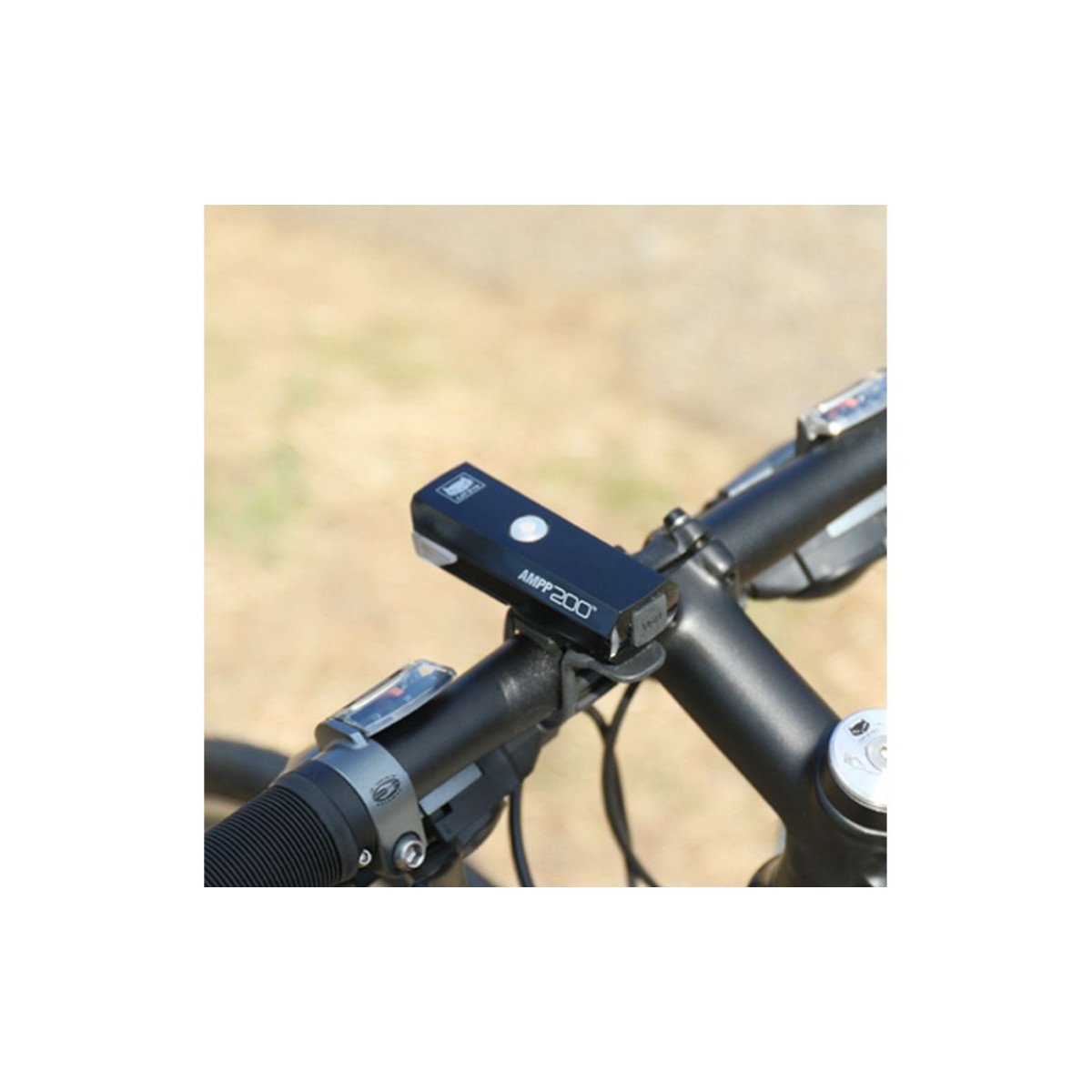 Cat Eye AMPP200 žibintas priekinis | USB-C jungtis